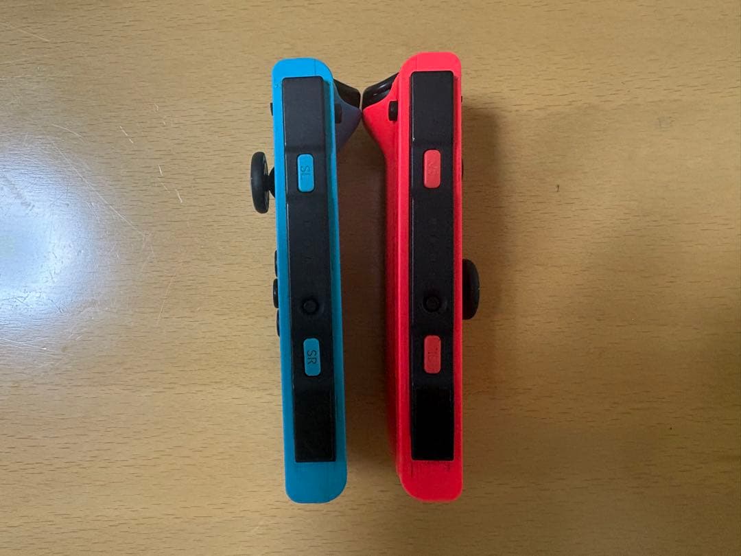Nintendo Switch本体＋Joy-Con＋周辺機器 箱無し