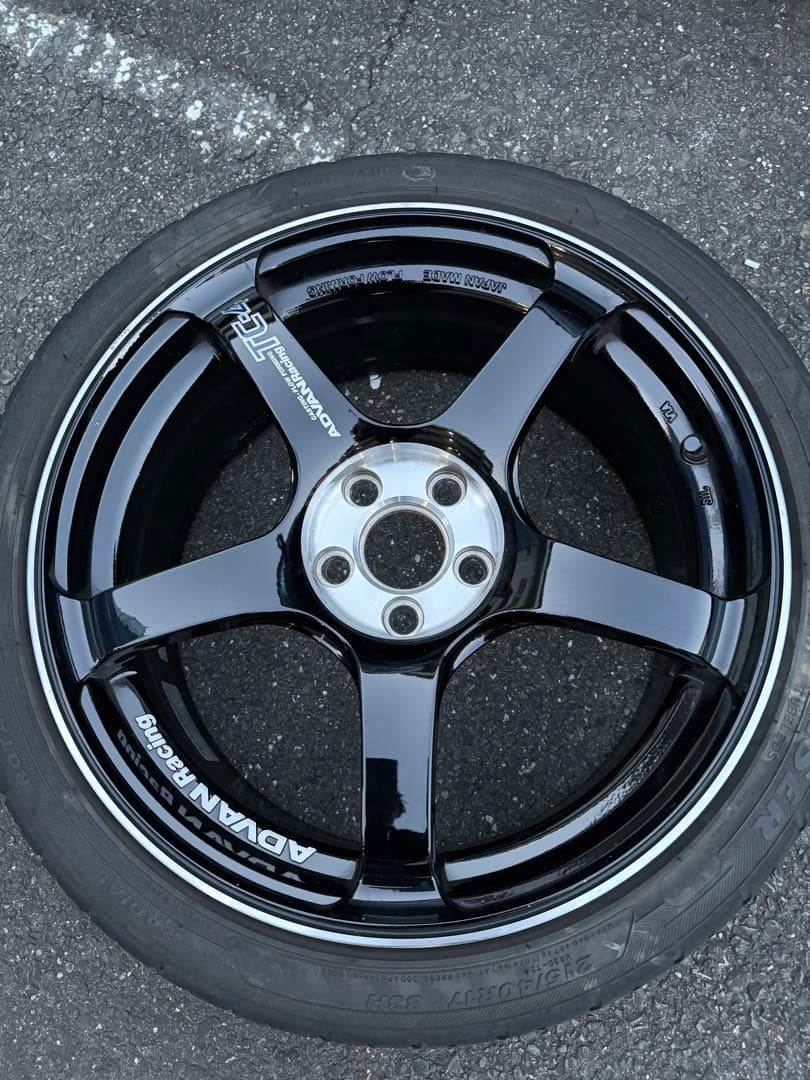 A DVAN Racing TC-4 SE 3本