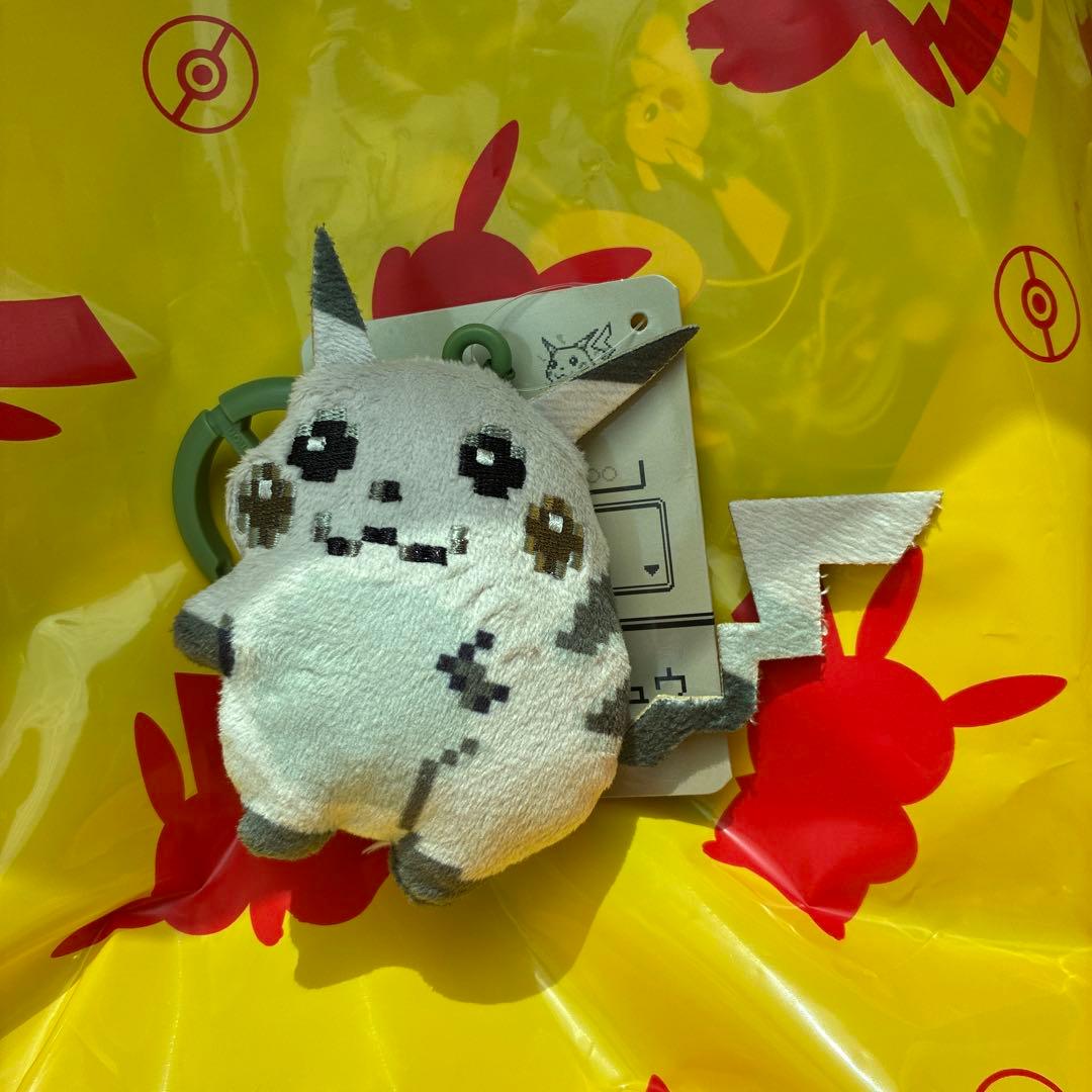 始まりのピカチュウぬいぐるみ
