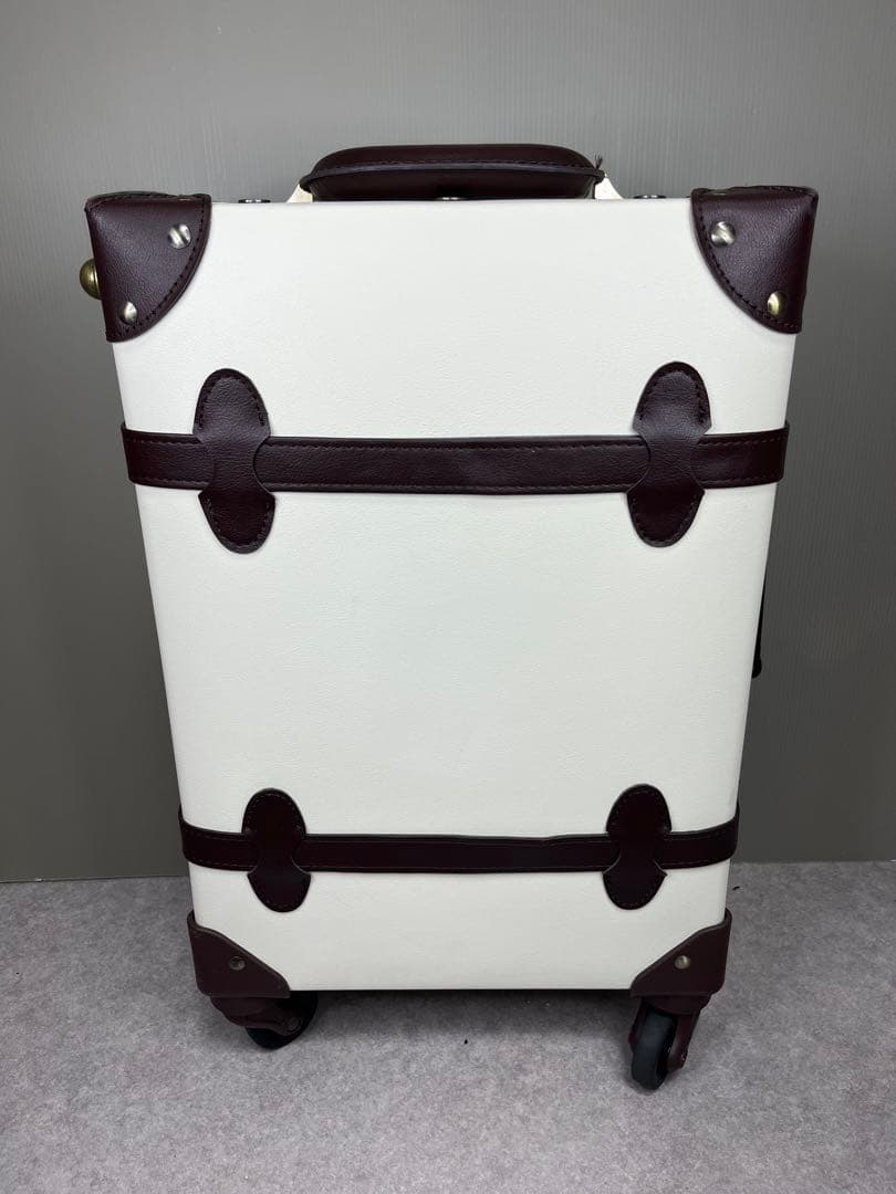 【TANOBI】 タノビ　スーツケース　キャリーケース　TSA アイボリー