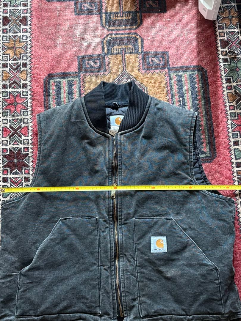 断捨離中　carhartt ベスト　極上　blk
