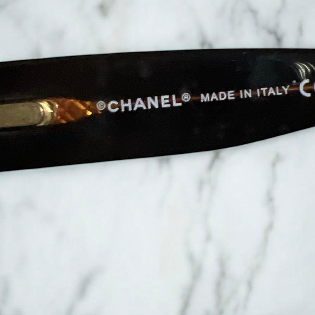 CHANEL サングラス ココマーク、カメリア　ケース付き