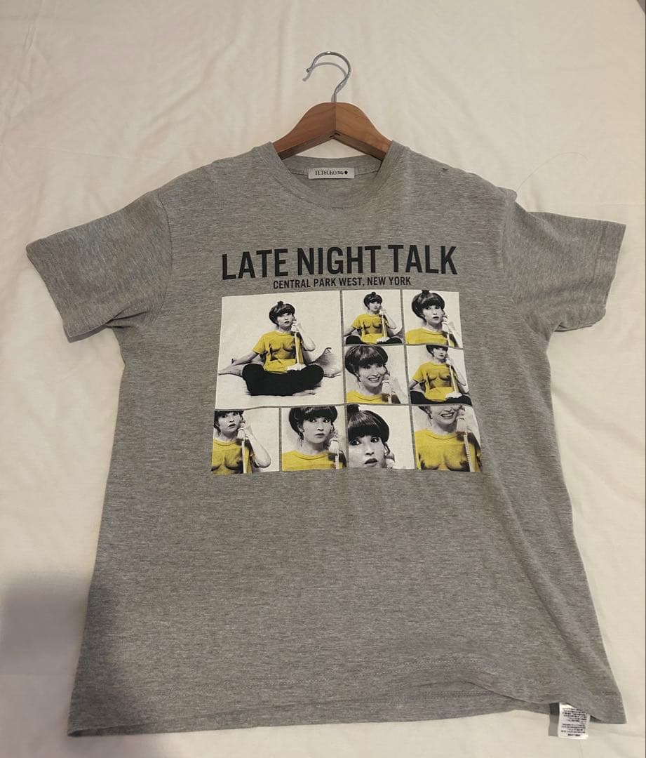 ニューヨークＴシャツ　LATE NIGHT TALK グレー　黒柳徹子　M