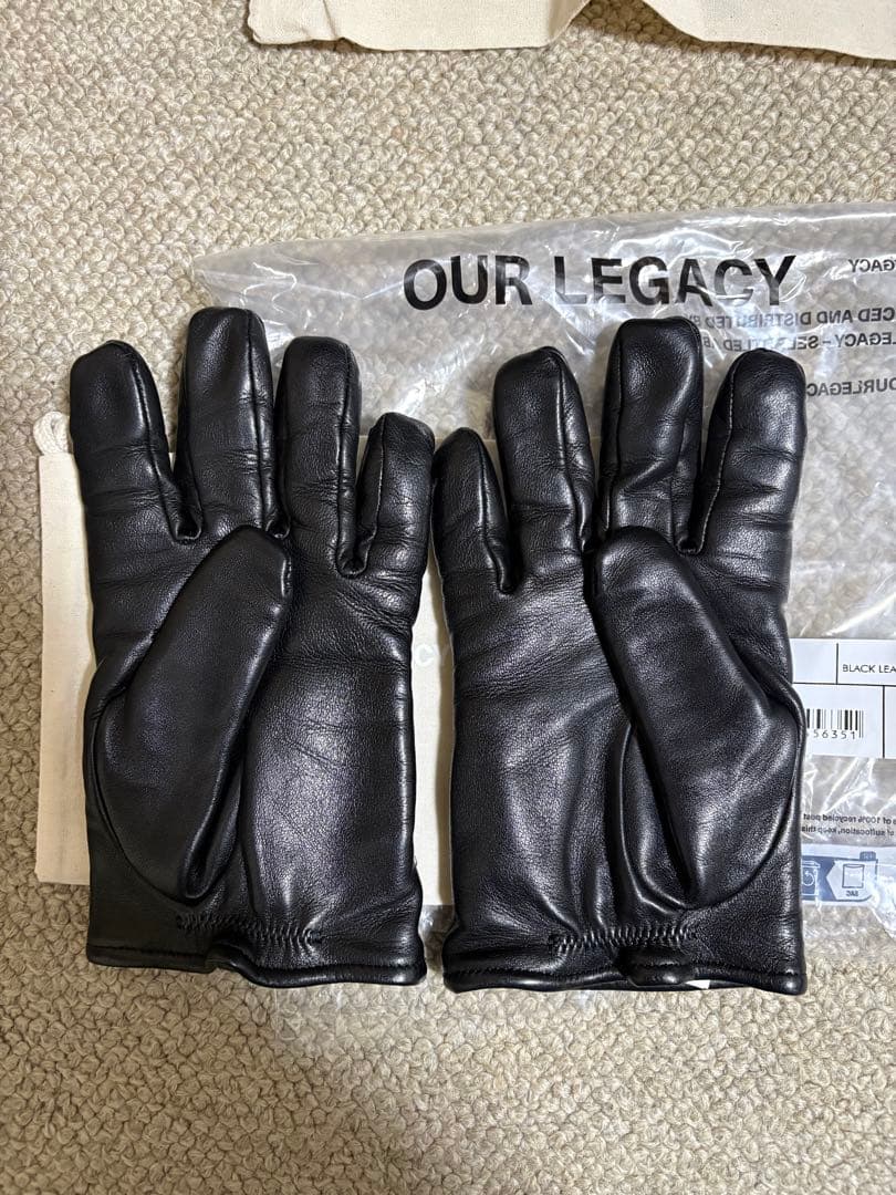 小物 ourlegacy HIS GLOVES BLACK LEATHER S