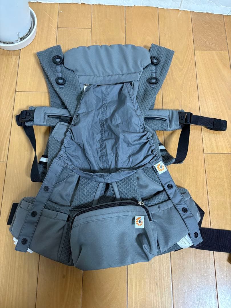 【送料無料】正規品　エルゴベビー　オムニブリーズ　抱っこ紐　メッシュ