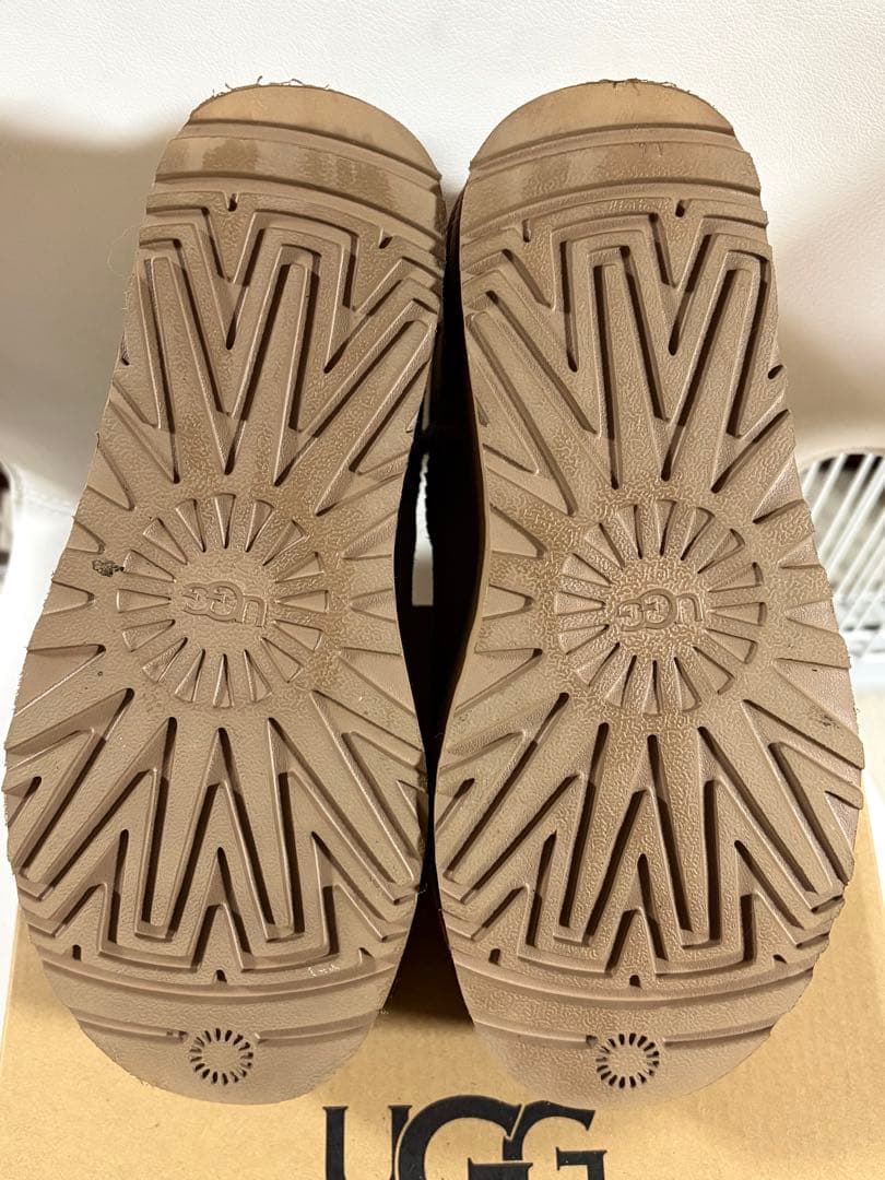 極美品 UGG クラシック ウルトラ ミニ プラットフォーム