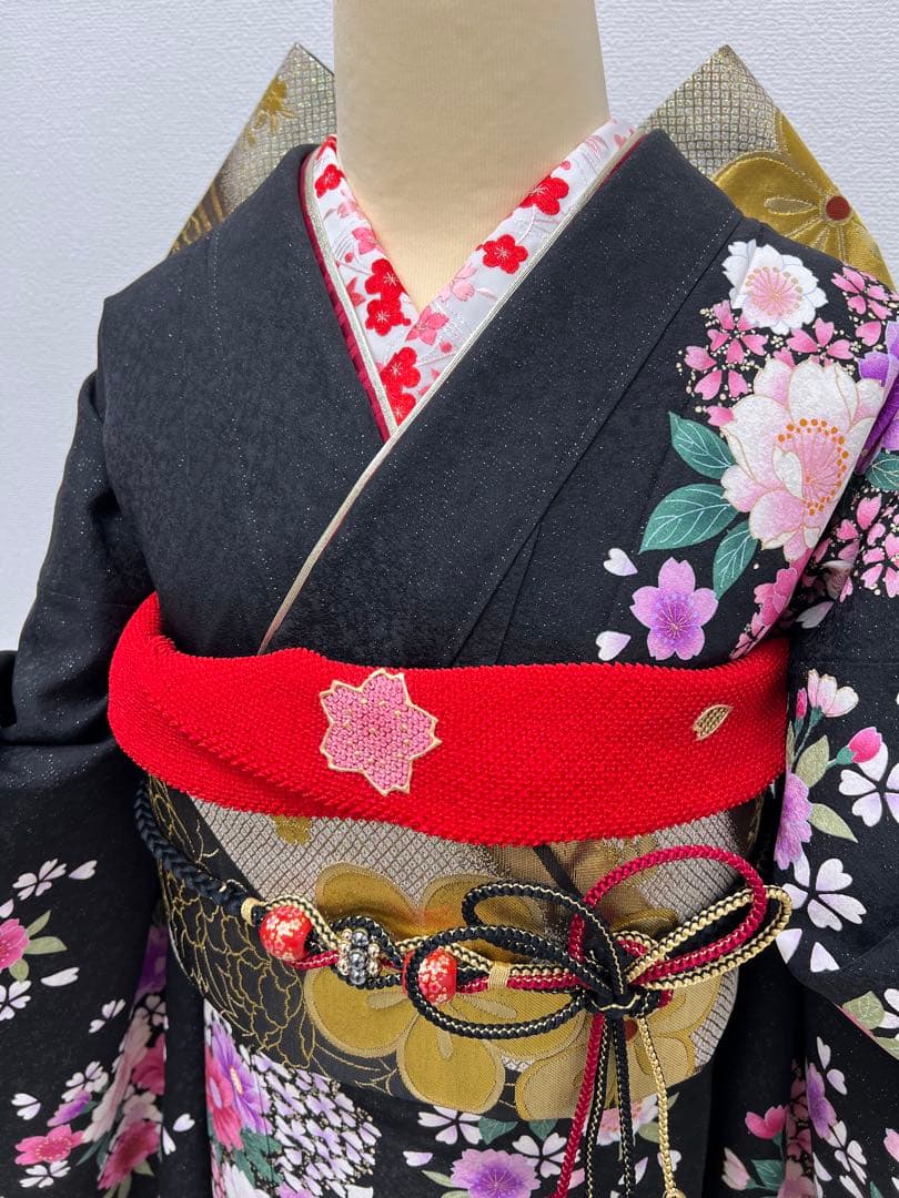 振り袖　フルセット　長襦袢　黒地　成人式　金彩加工　刺繍入り　銀通し　810