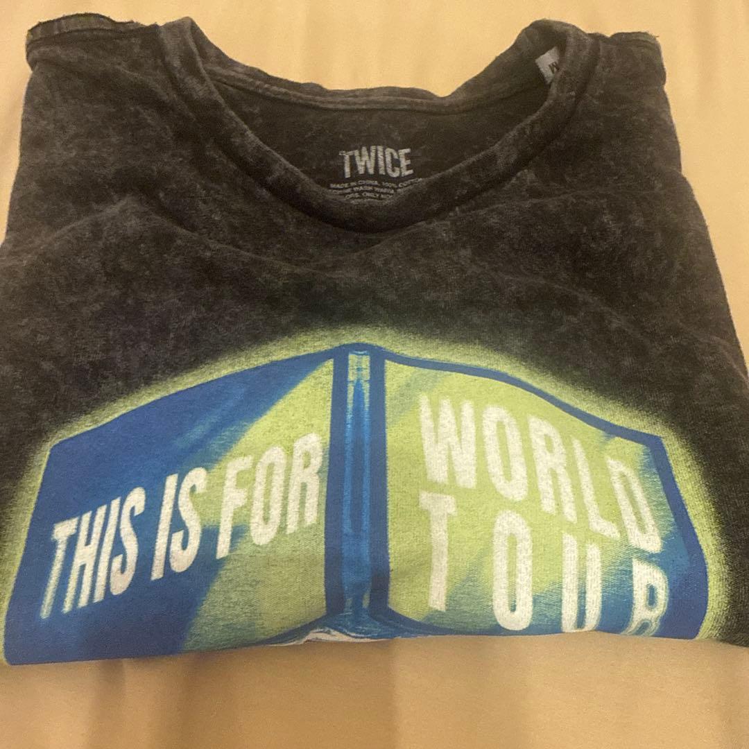 TWICE this is for 北米ツアー 限定 Tシャツ Mサイズ