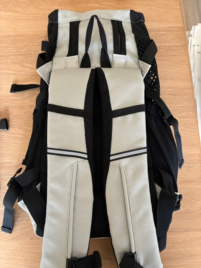週末値下げ　K9 SPORT SACK 小型犬用キャリーバッグ グレー