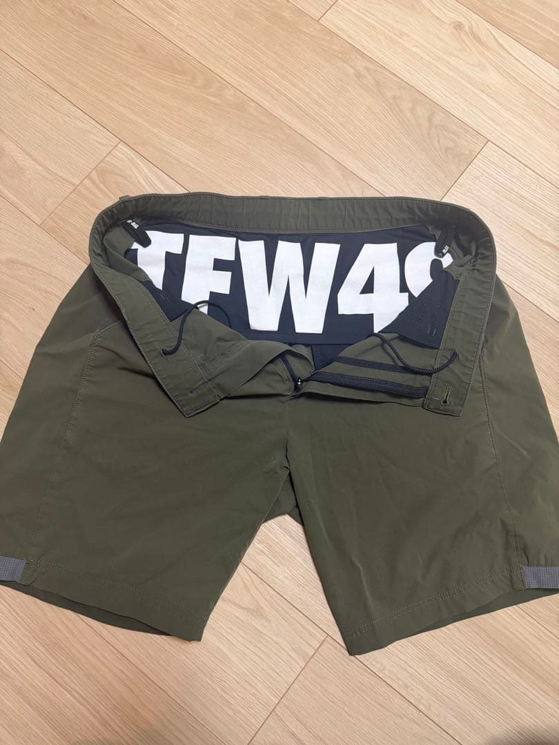 TFW49 メンズ　シャツ　パンツ　セットアップ