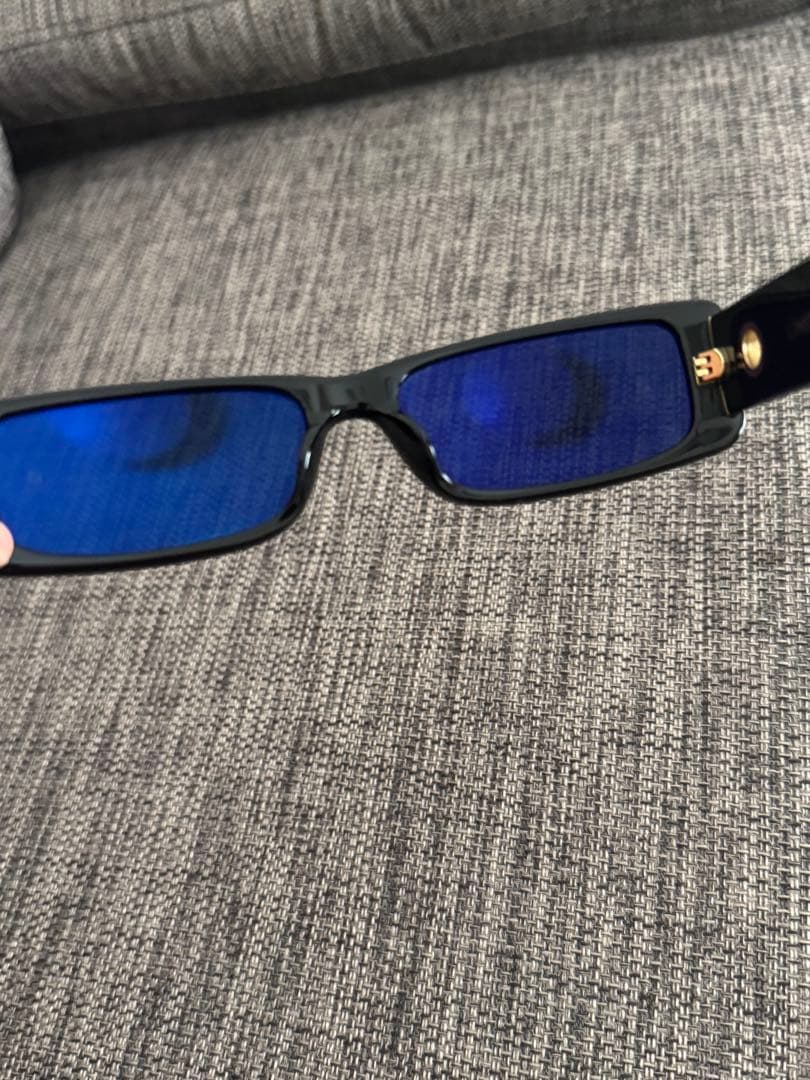 小物 Linda Farrow Sunglasses