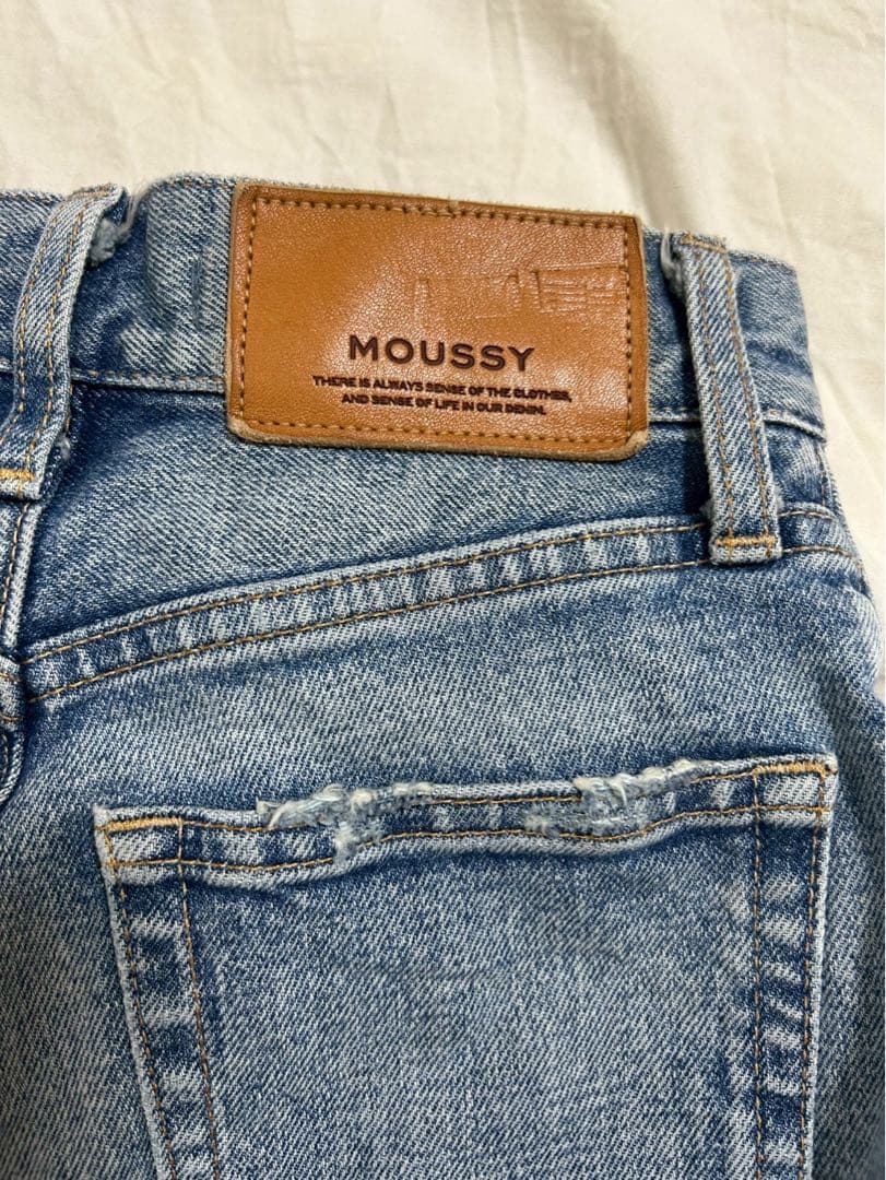 【お値下げ可】　MOUSSY MVS FLARE 22