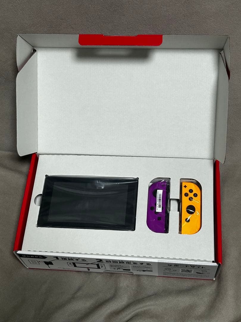 Switch本体 Nintendo TOKYO限定　ネオンパープルネオンオレンジ