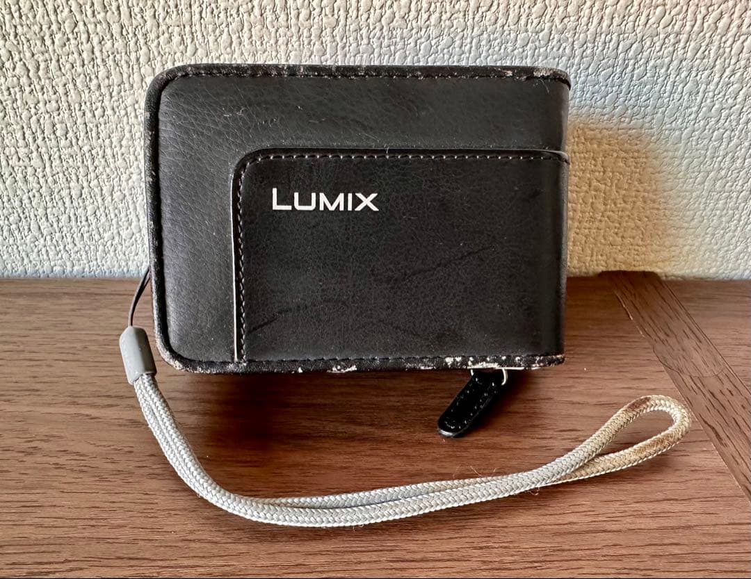 Panasonic LUMIX DMC-FX65（良品・バッテリー＆ケース付き）