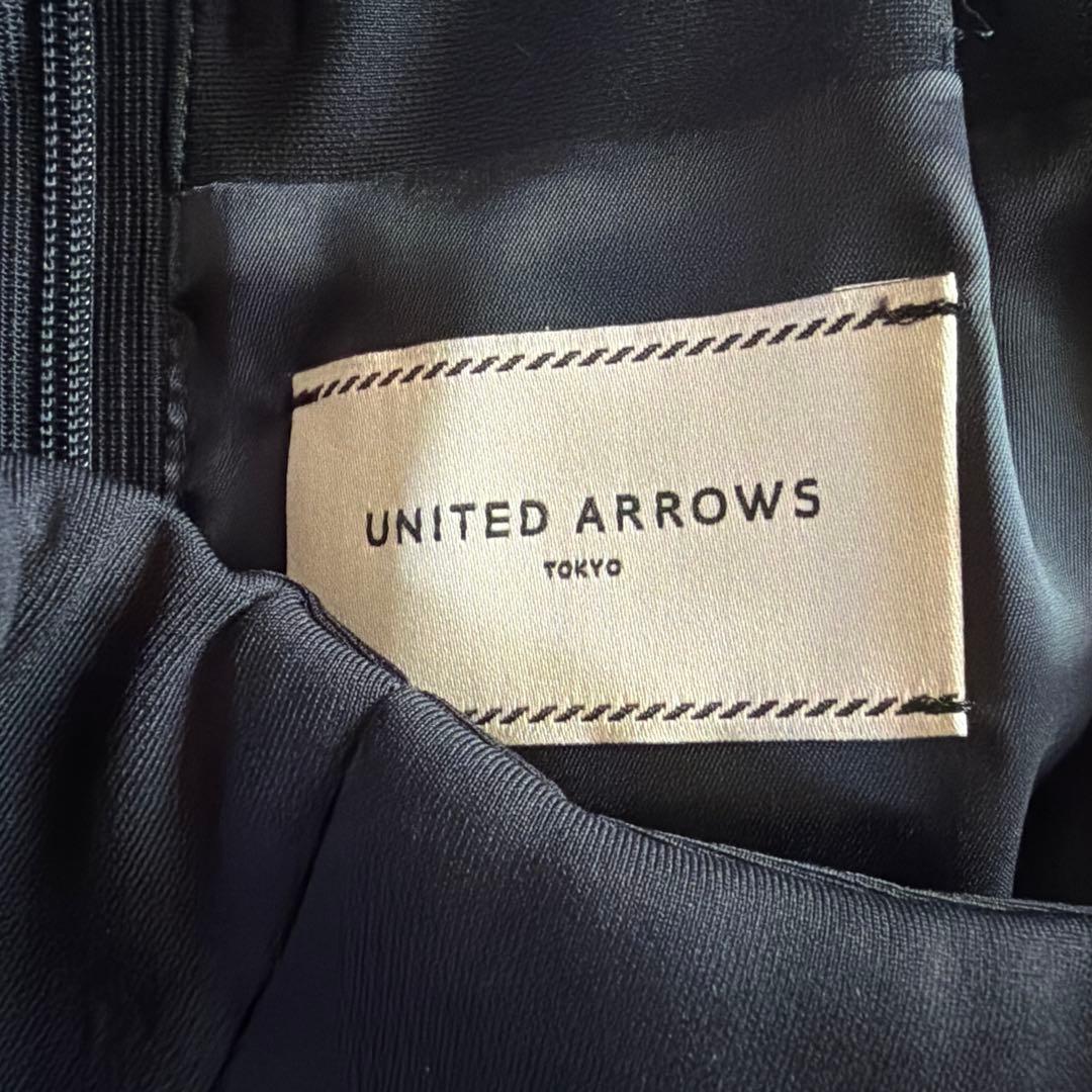 専用はUNITED ARROWS SPONGY タイトスカート　ネイビー　38