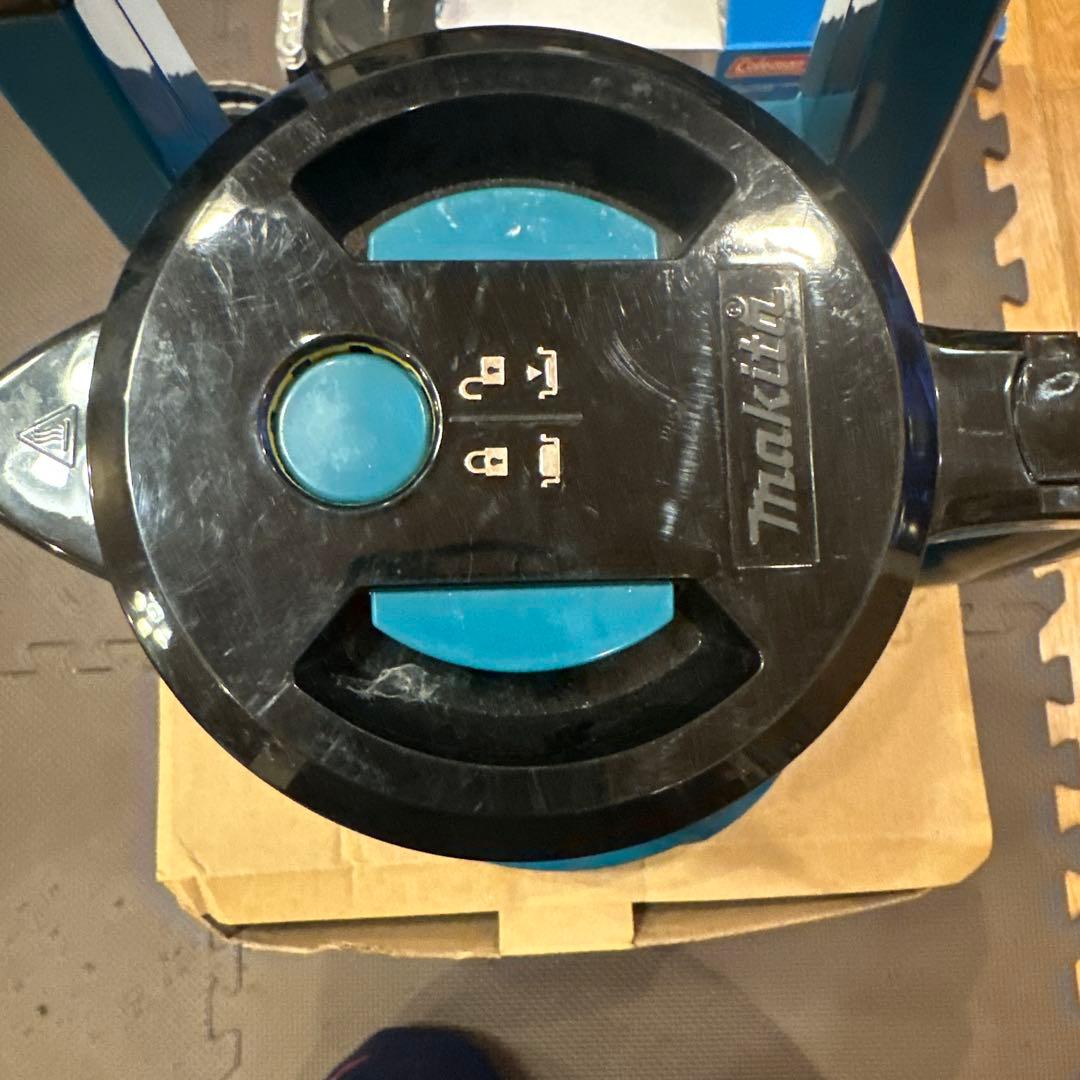 Makita 電気ケトル 0.8L 青