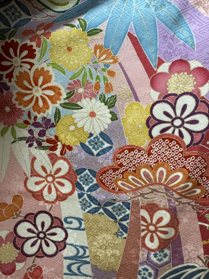 吉澤友禅 ピンク地 古典柄 金駒刺繍 松竹梅 振袖 袋帯フルセット