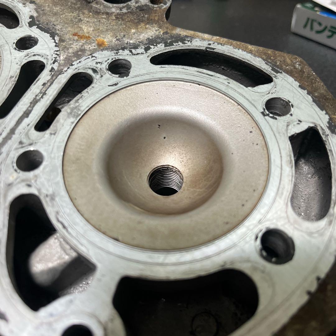 RZ350R シリンダーヘッド