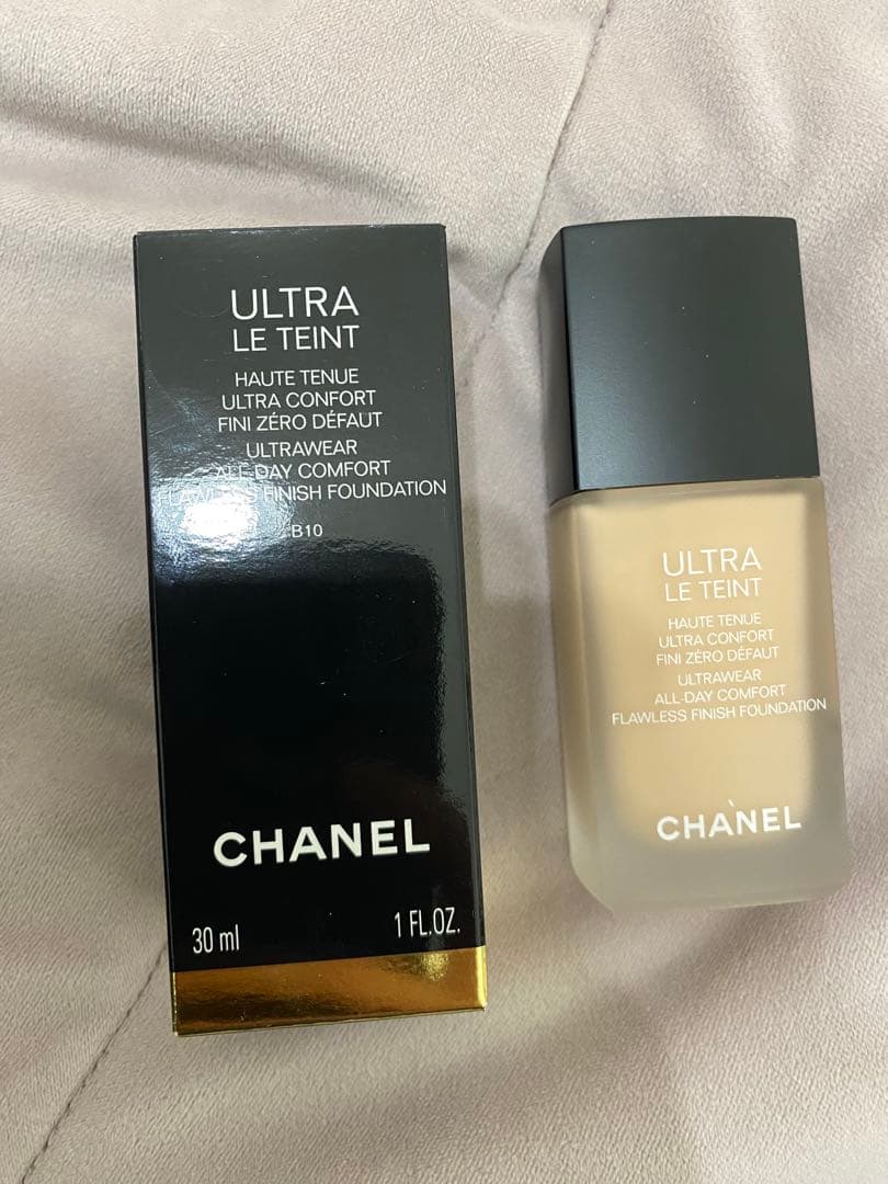 CHANEL ウルトラルタン フリュイド　B10