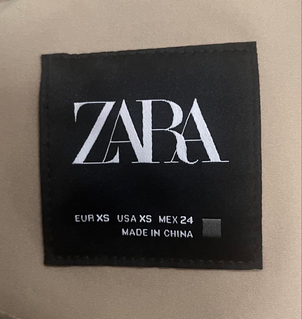 美品　ZARA トレンチコート