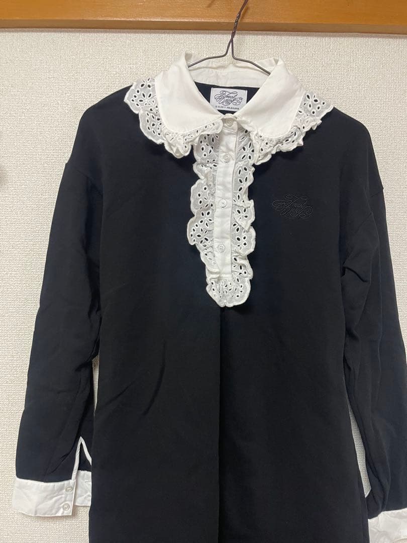 いつきTreat Ürself frill collar mini