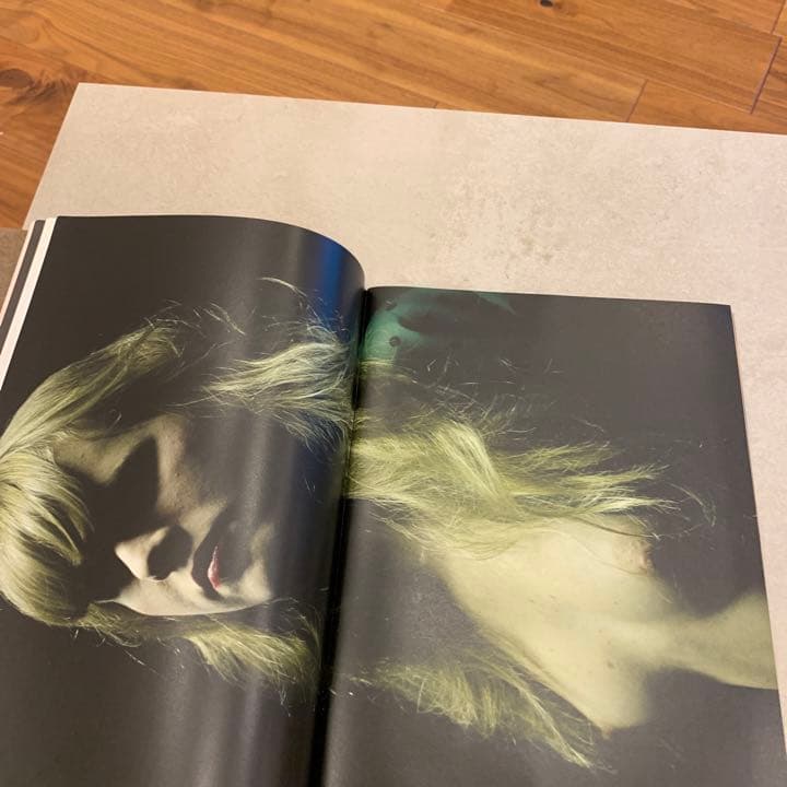 雑誌　TISSUE Magazine No.2