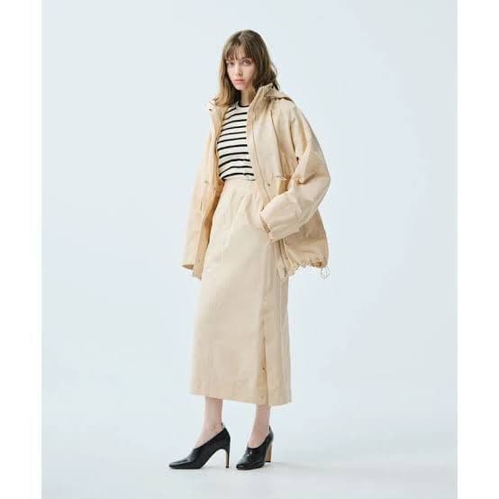 新品【uncrave WHITE】プルーフグログラン ブルゾン
