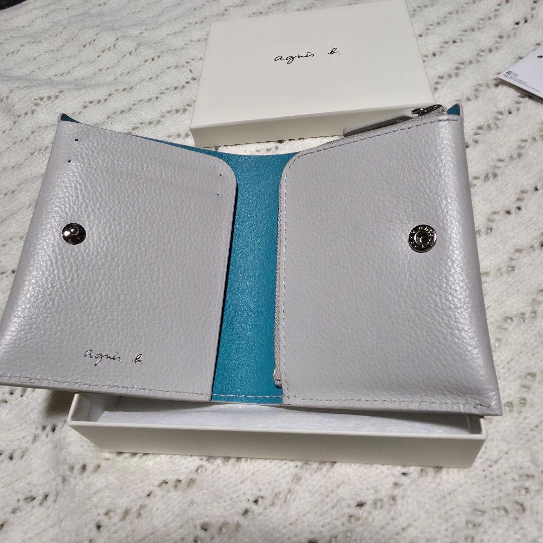 ほぼ新品アニエスベー ホワイトグレー 二つ折り財布おまけ付き