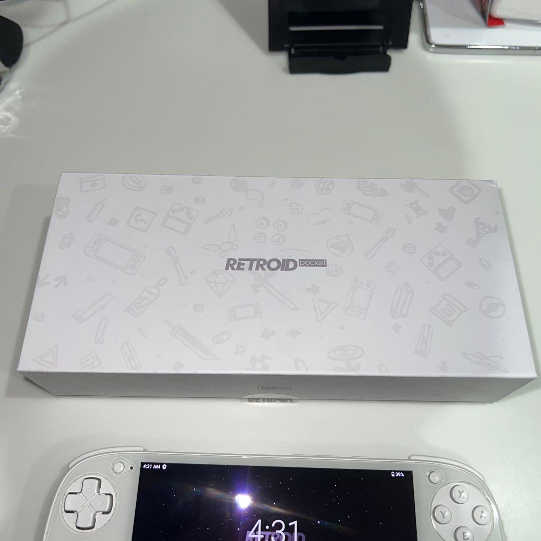 RETROID POCKET5 ホワイト　グリップ付き