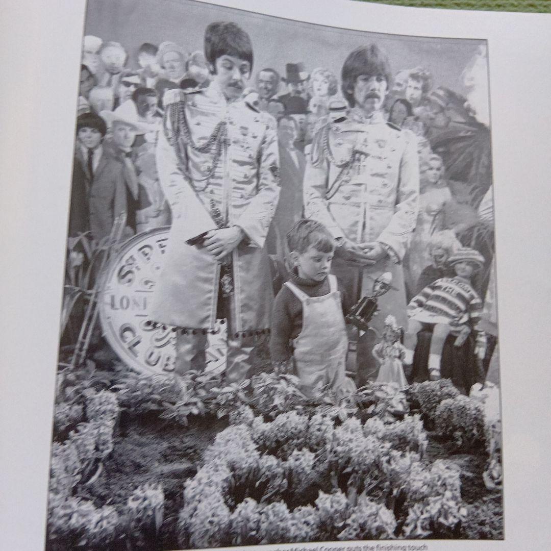 洋楽 The Beatles Sgt. Pepper's HMVCD Box Set