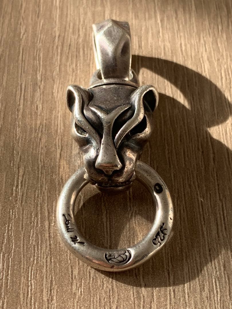 アクセサリー Bill Wall Leather Large Panther Pendant
