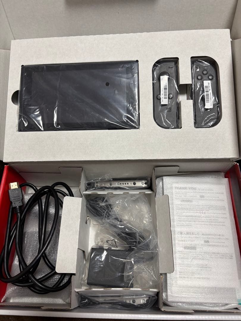 h*s様 Nintendo Switch 本体 グレー 付属品完備