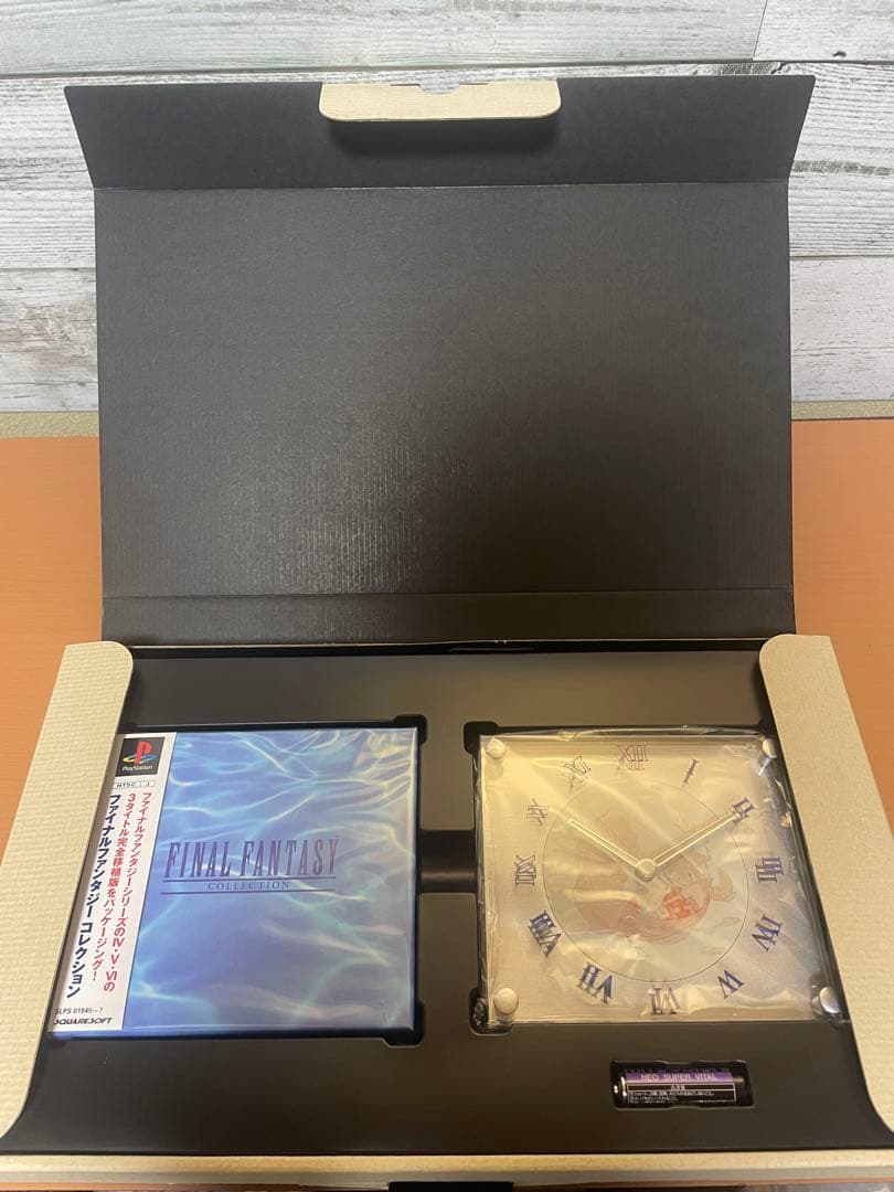 新品・未使用品【ファイナルファンタジーコレクション＋オリジナルクロック】