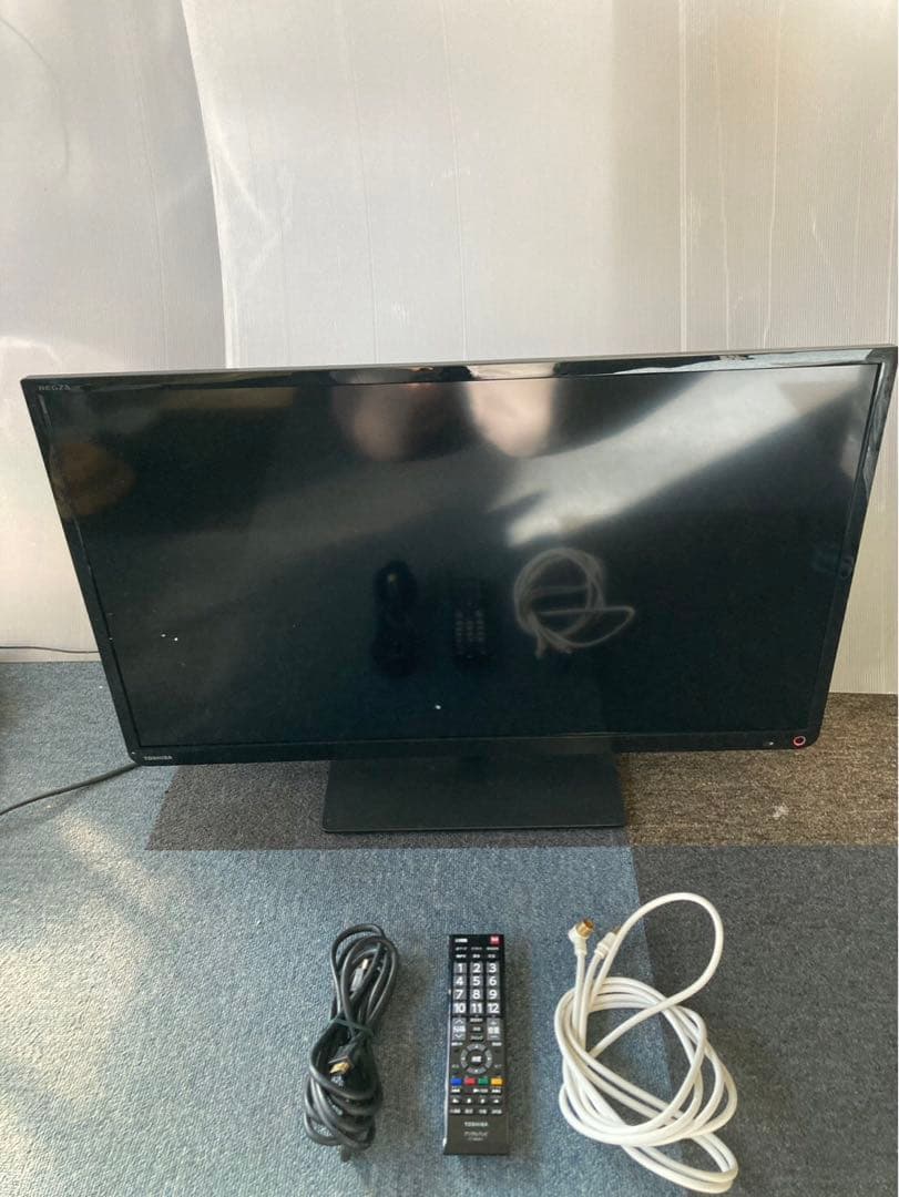 TOSHIBA 液晶テレビ 本体 REGZAリモコン付き　32S8 (170)