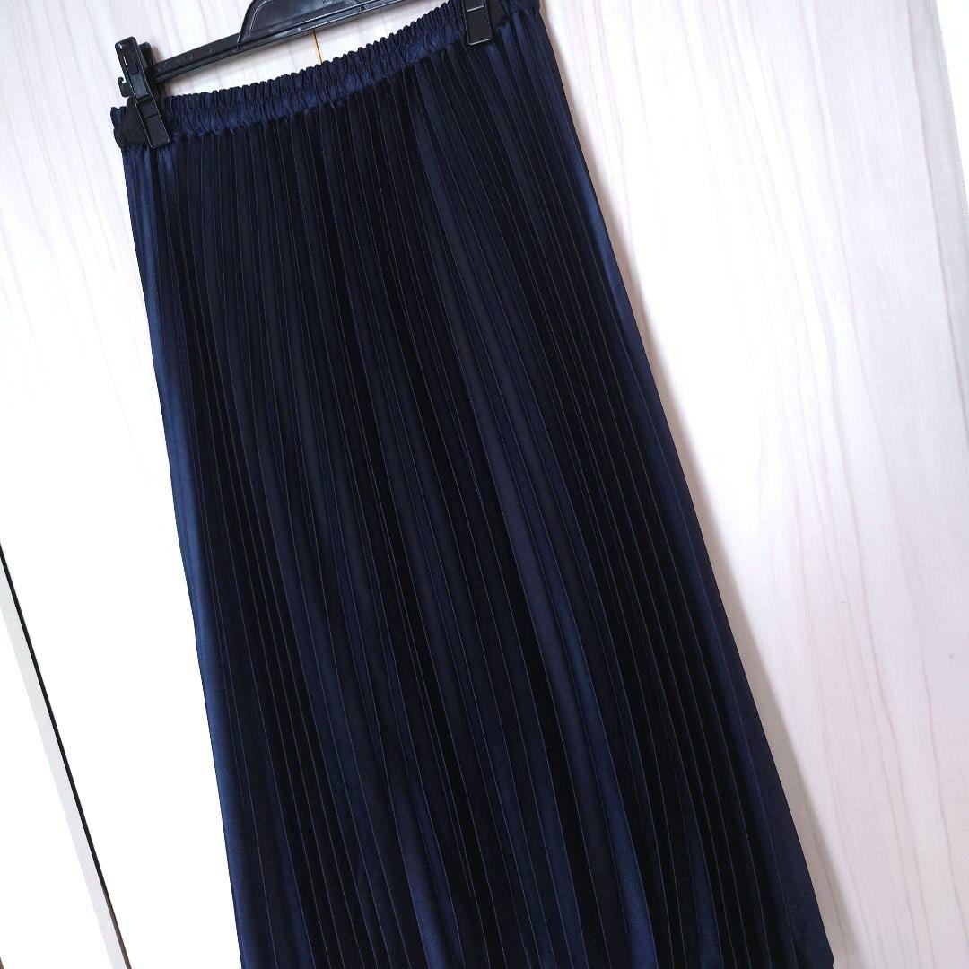 専用　美品　大きいサイズ　トゥービーシック　サテンプリーツスカート