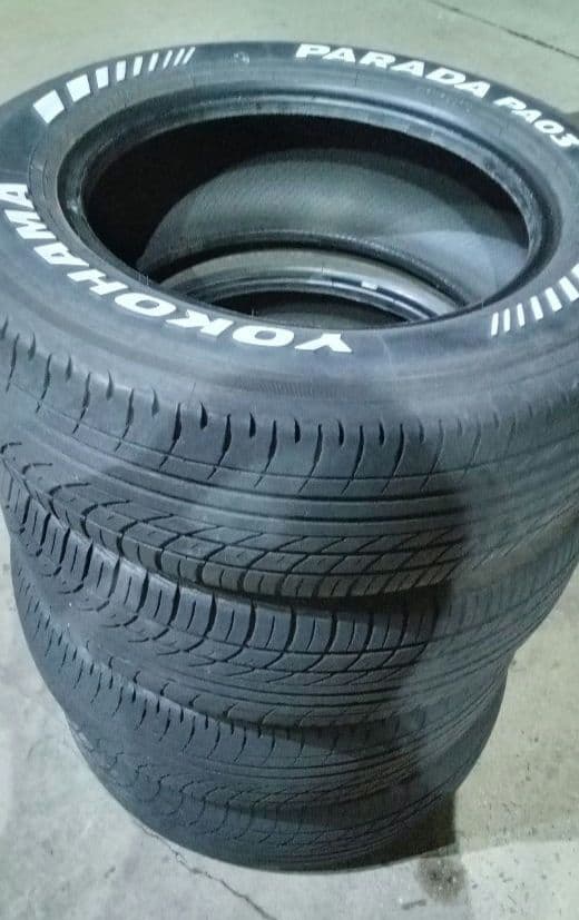 YOKOHAMA PARADA PA03 ホワイトレター215/65R16C