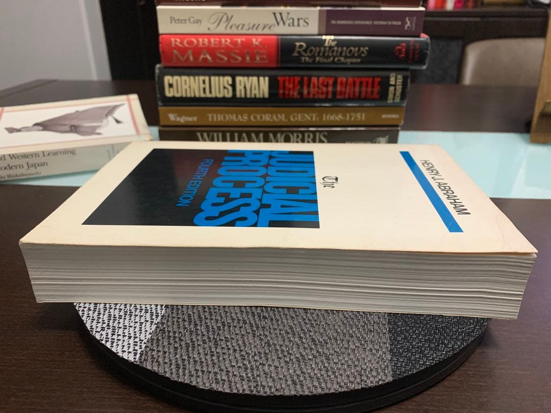 洋書 The Judicial Process Fourth Edition