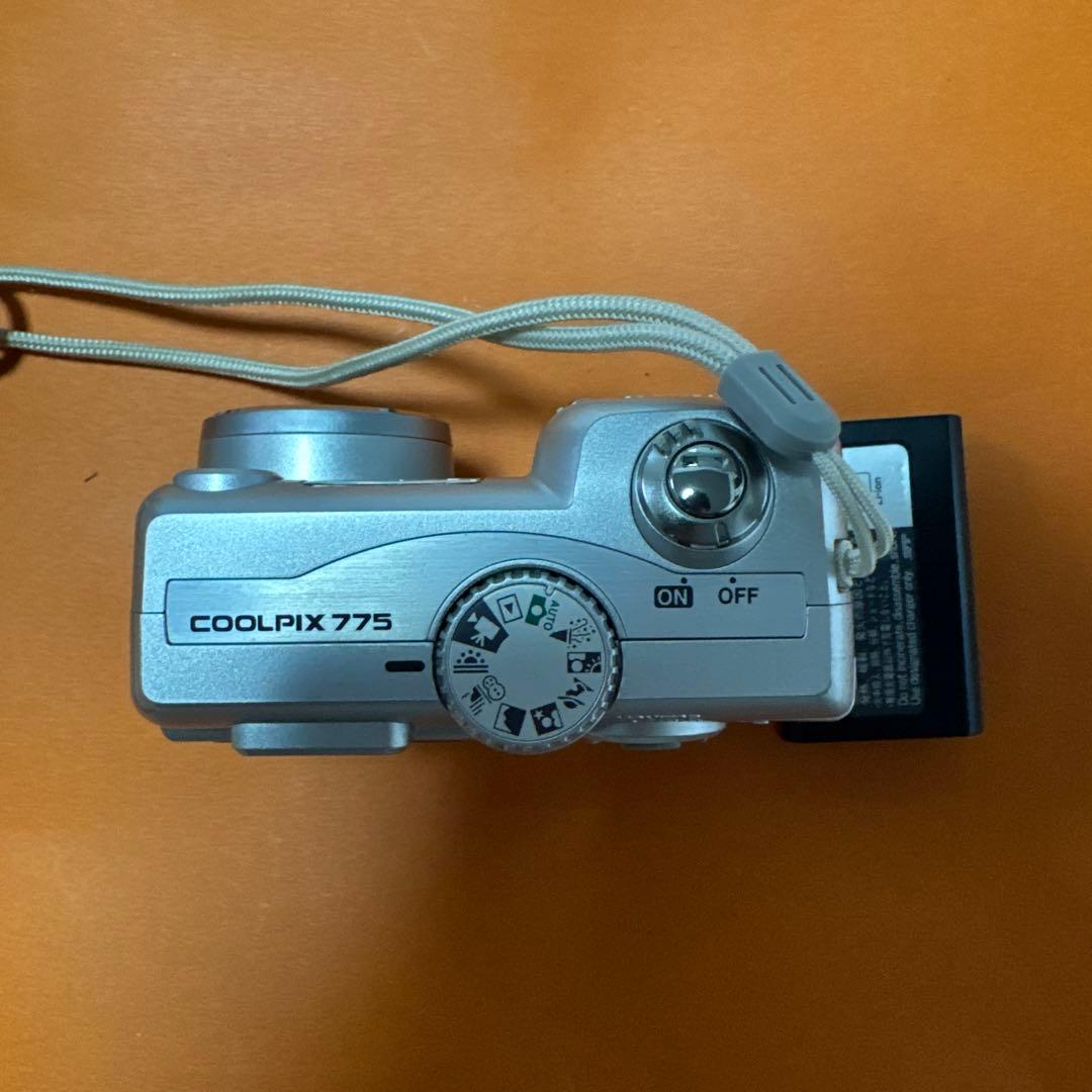 【動作確認済み】ニコン COOLPIX 775 オールドコンデジ デジカメ