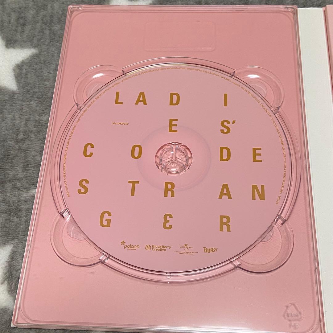 LADIES’ CODE / STRANGɛR