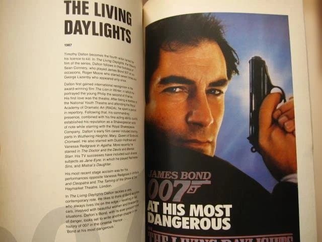 洋書 Official James Bond 007 Movie Poster