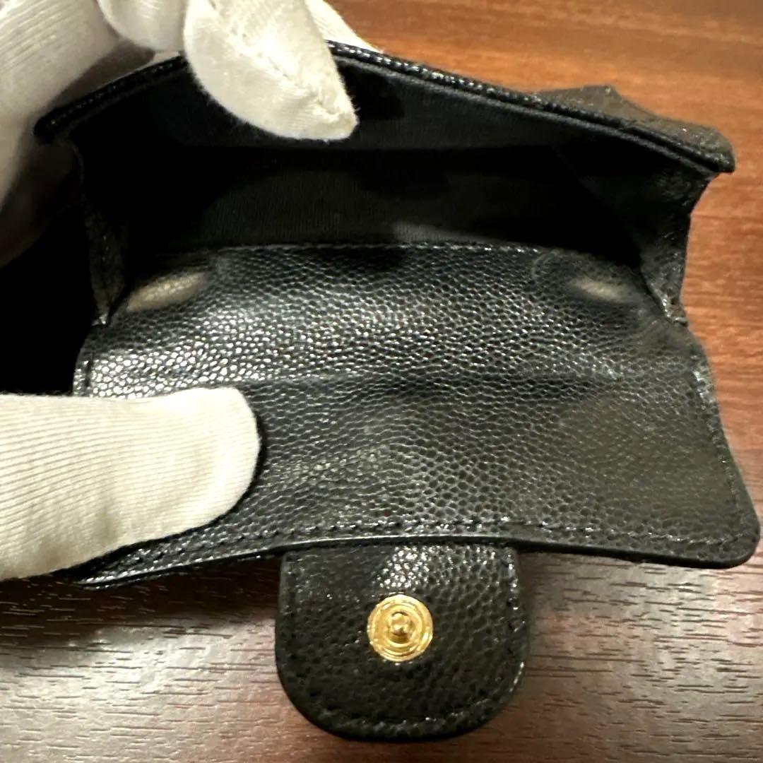 確実正規品❗️CHANEL シャネル　キャビアスキン　コンパクト　三つ折り財布　黒