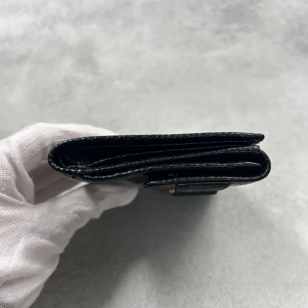専用　Ferragamo ヴァラリボン レザー 折り財布 レディース 8305