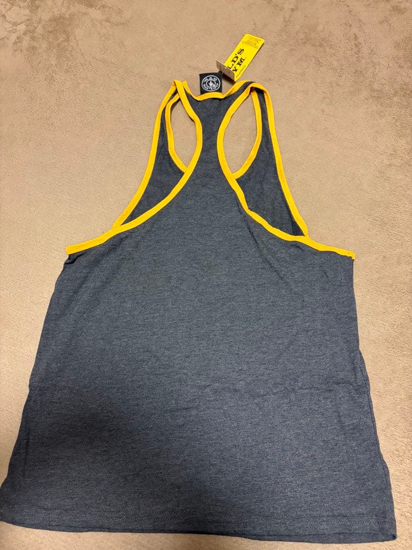 GOLD'S GYM タンクトップ【M】・Tシャツ【XL】　セット売り
