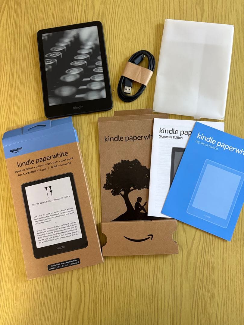 【美品】Kindle Paperwhite シグニチャーエディション 12世代