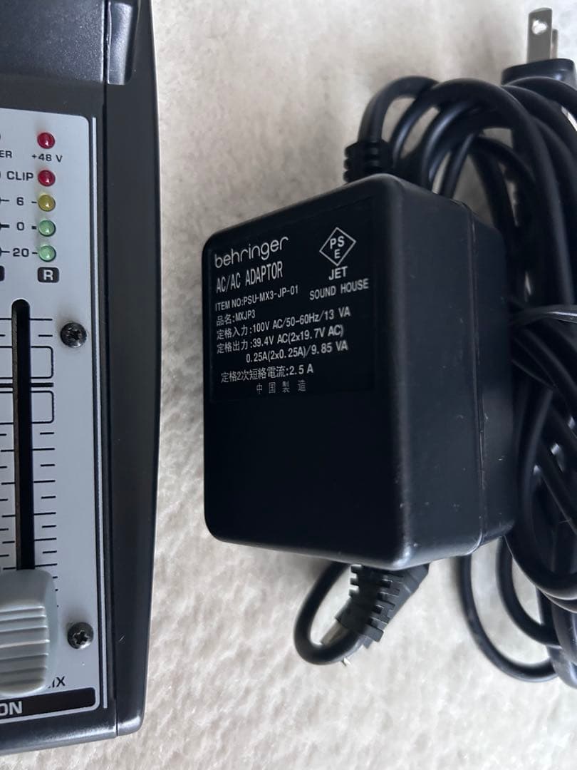 BEHRINGER XENYX 1002 アナログミキサー