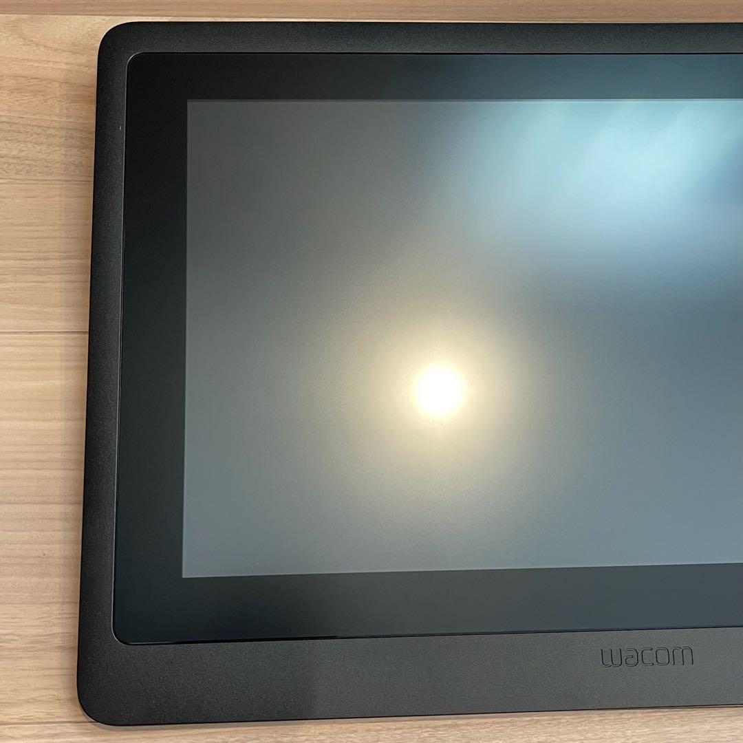 美品　Wacom Cintiq 16 FHD DTK1660 ワコム　液タブ