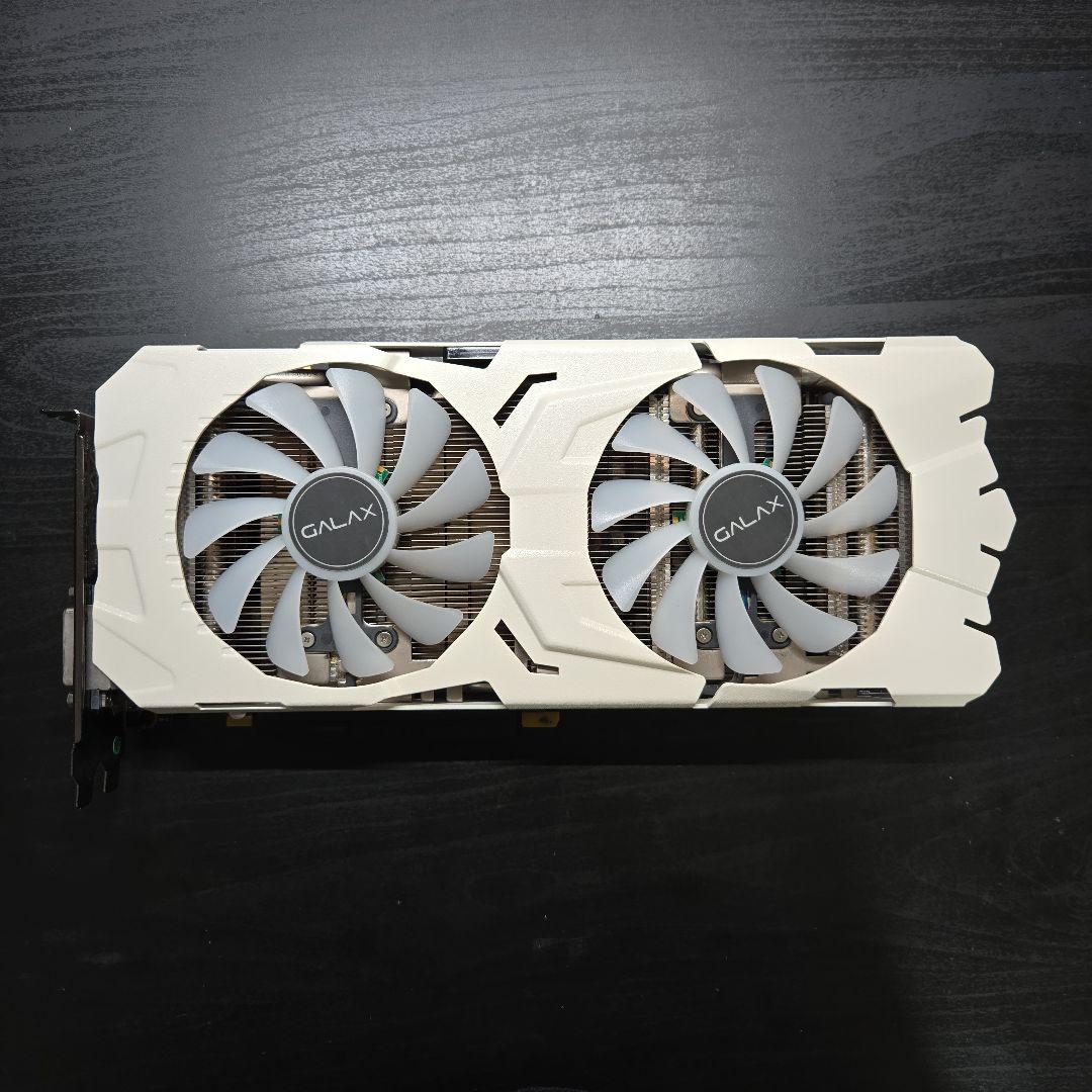 玄人志向 GTX 1070Ti GK-GTX1070Ti-E8GB 白
