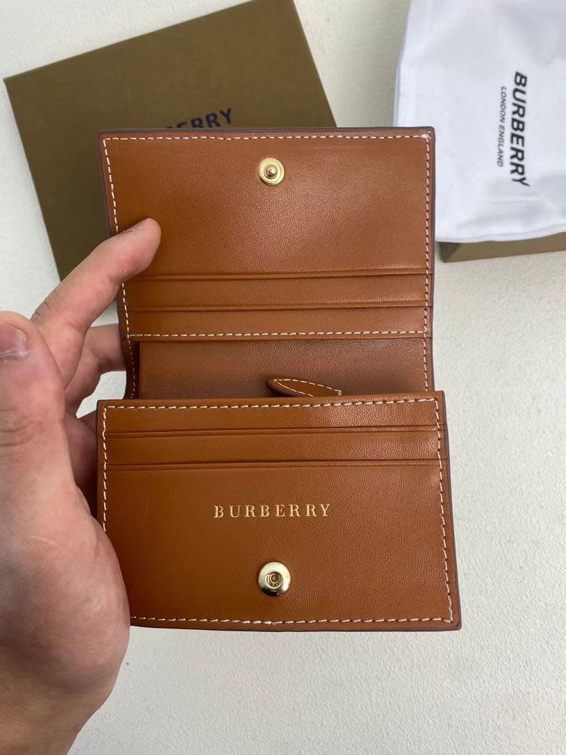 BURBERRY 財布 ブラウン