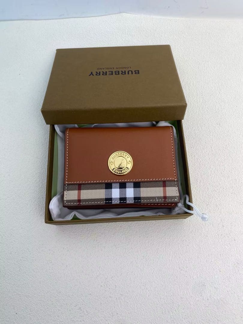 BURBERRY 財布 ブラウン