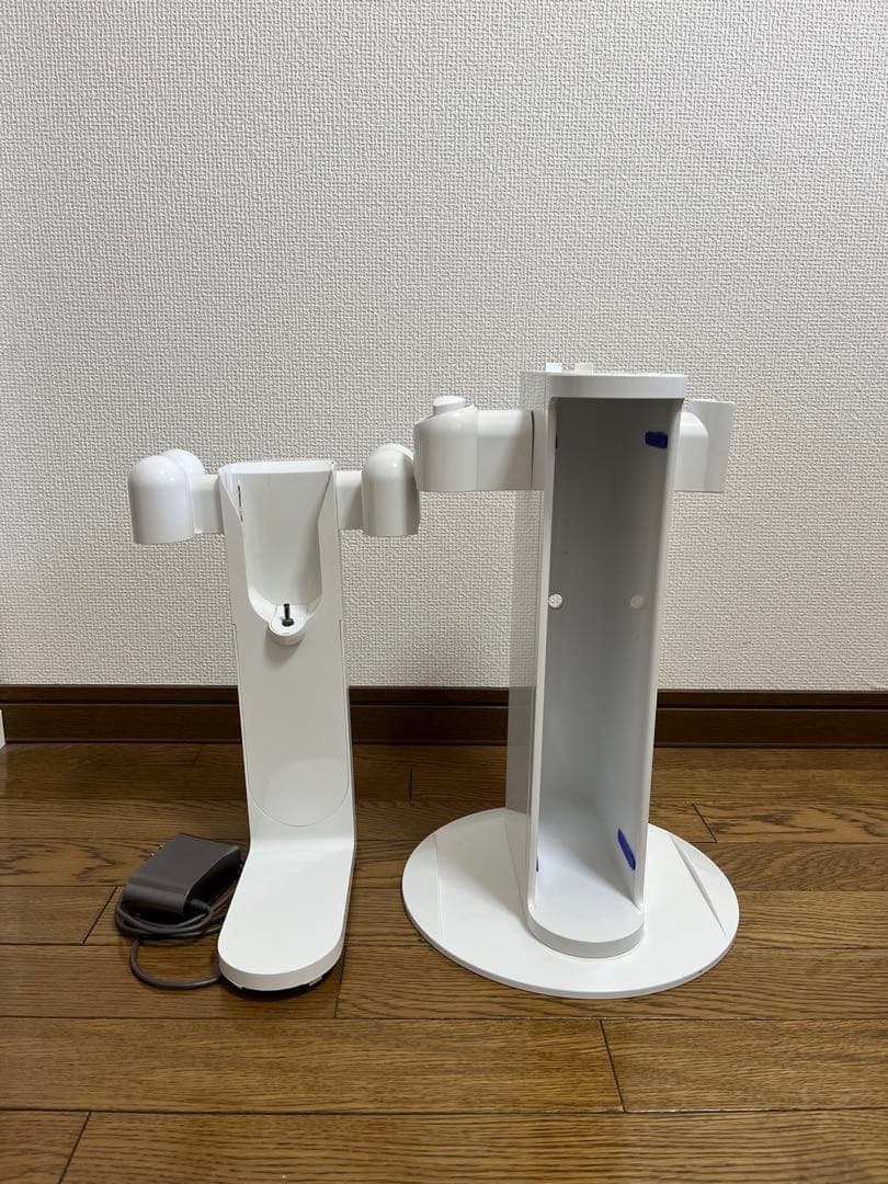 dyson コードレスクリーナー本体 先端ツール　スタンドセット